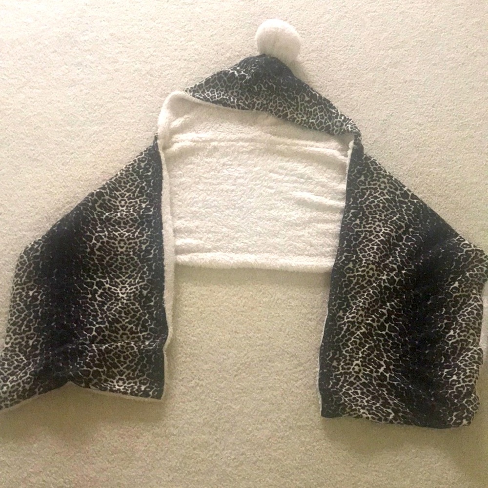 Home scarf/ cape